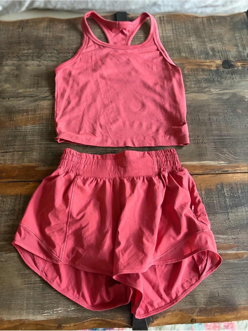 Lululemon Racerback Tank and Shorts Set sz 2/6